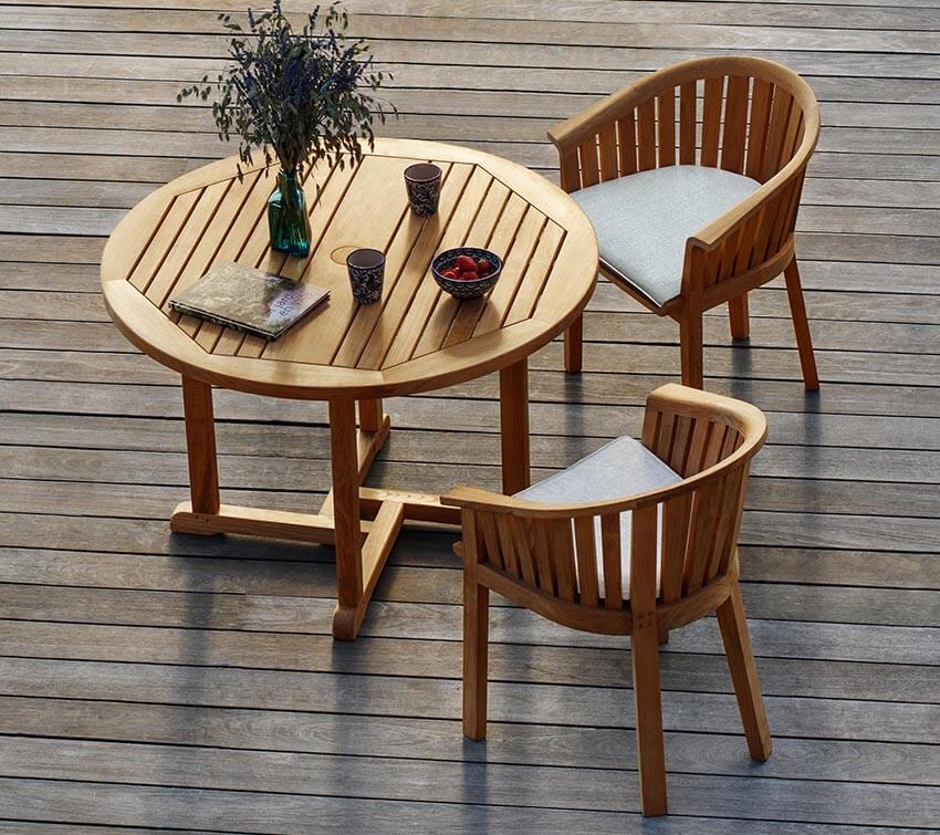 Ce fauteuil illustre le savoir-faire de Tectona